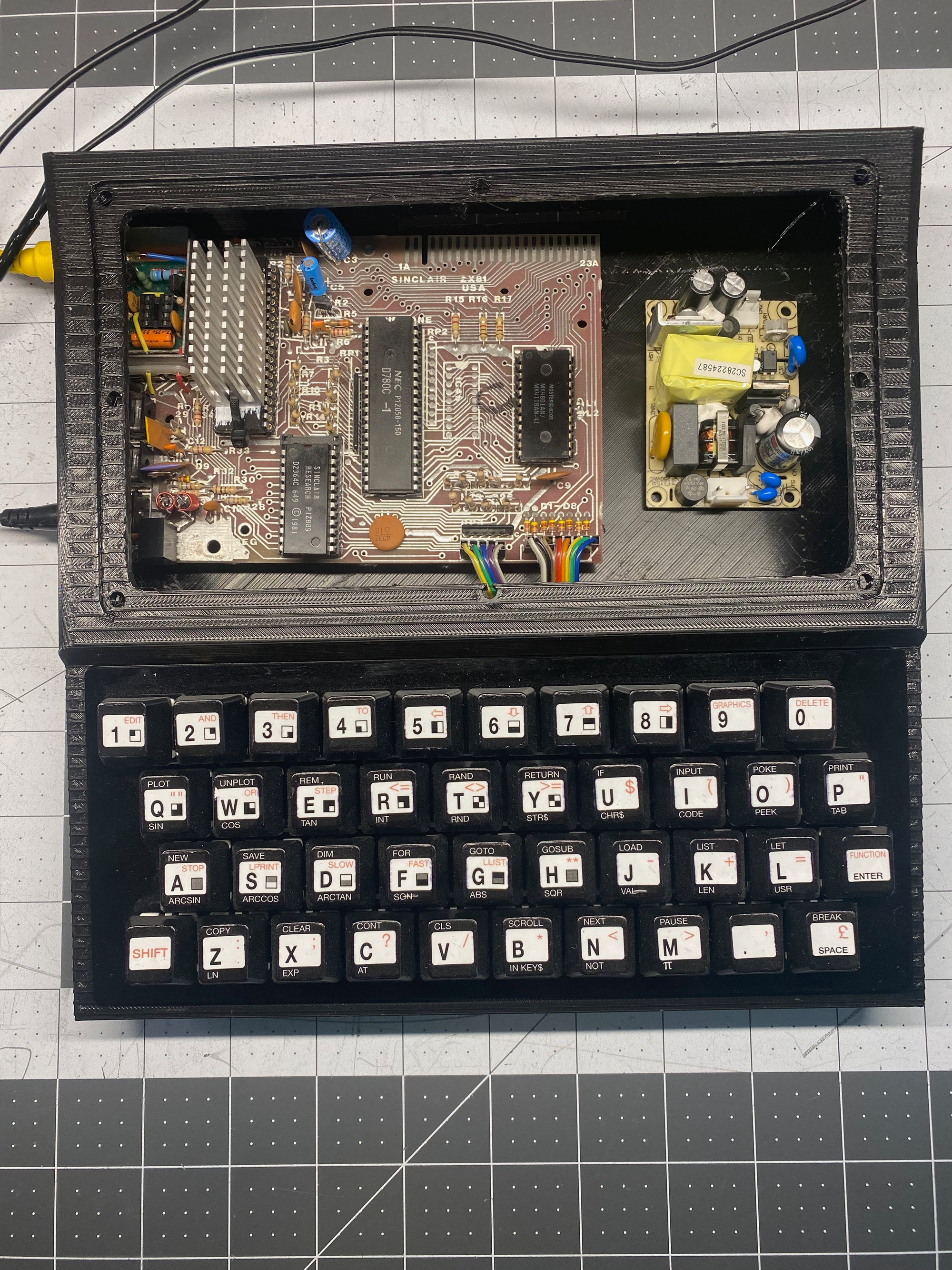 ZX81/TIMEX-SINCLAIR 1000 3D Printed Case - Part 1